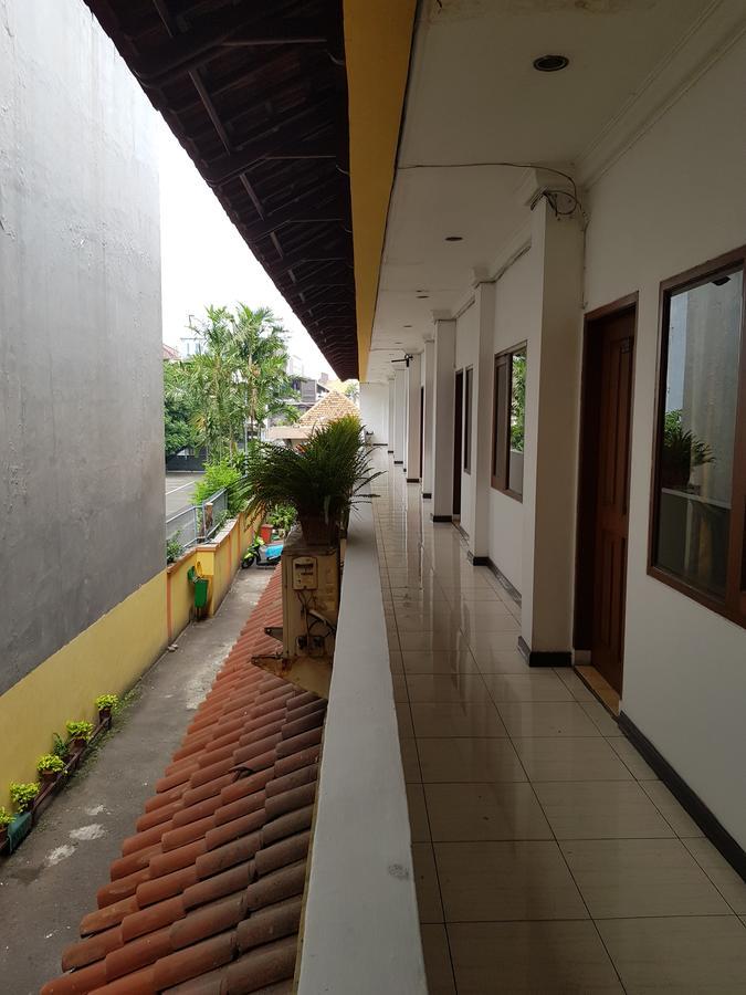 Hotel Maxim Kwitang Jakarta Exteriör bild