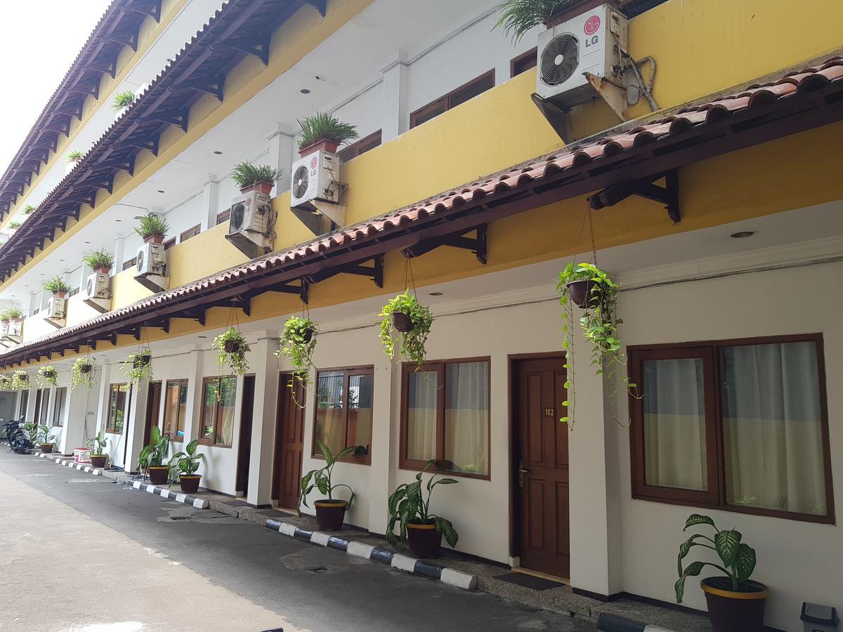 Hotel Maxim Kwitang Jakarta Exteriör bild